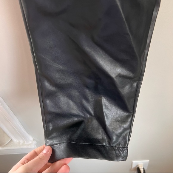 NEW Avec Les Filles Faux Leather Paperbag Tie Waist Straight Leg Pants M - Picture 6 of 8